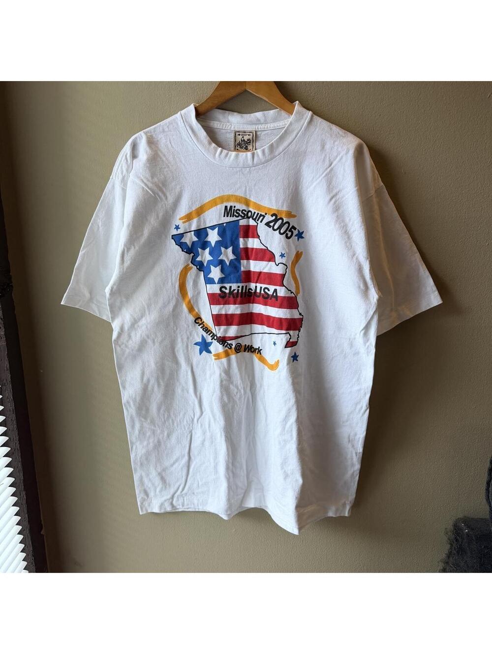 Vintage 2005 SkillsUSA Missouri Champions at Work Graphic Tee XL